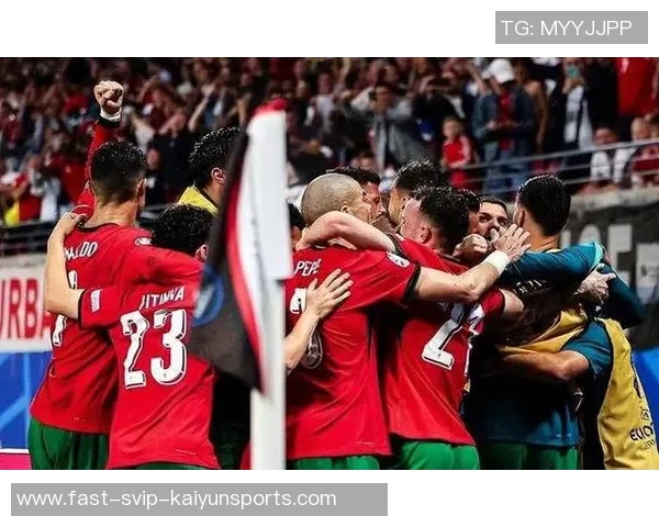 回顾2012欧洲杯小组赛精彩瞬间视频合集与精彩解说分析